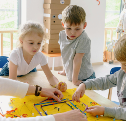 Gebühren für Kinderbetreuung senken